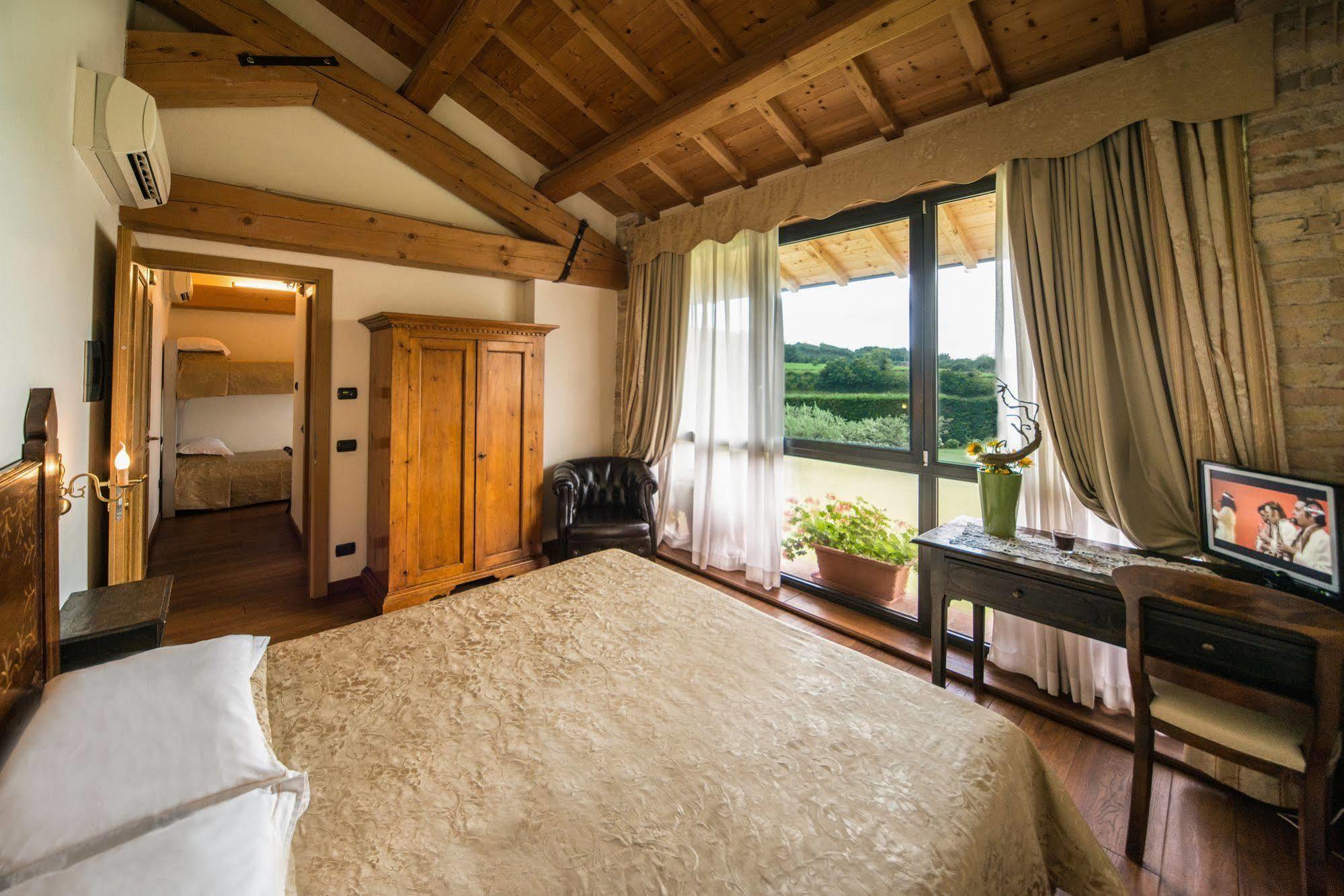 Tenuta La Presa Agroturismo *