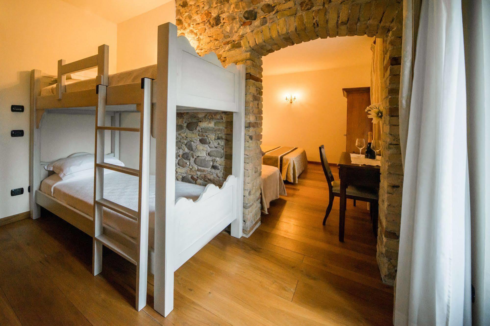 Tenuta La Presa Agroturismo Caprino Veronese