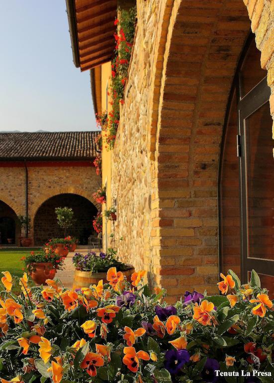 Tenuta La Presa Farm stay Caprino Veronese